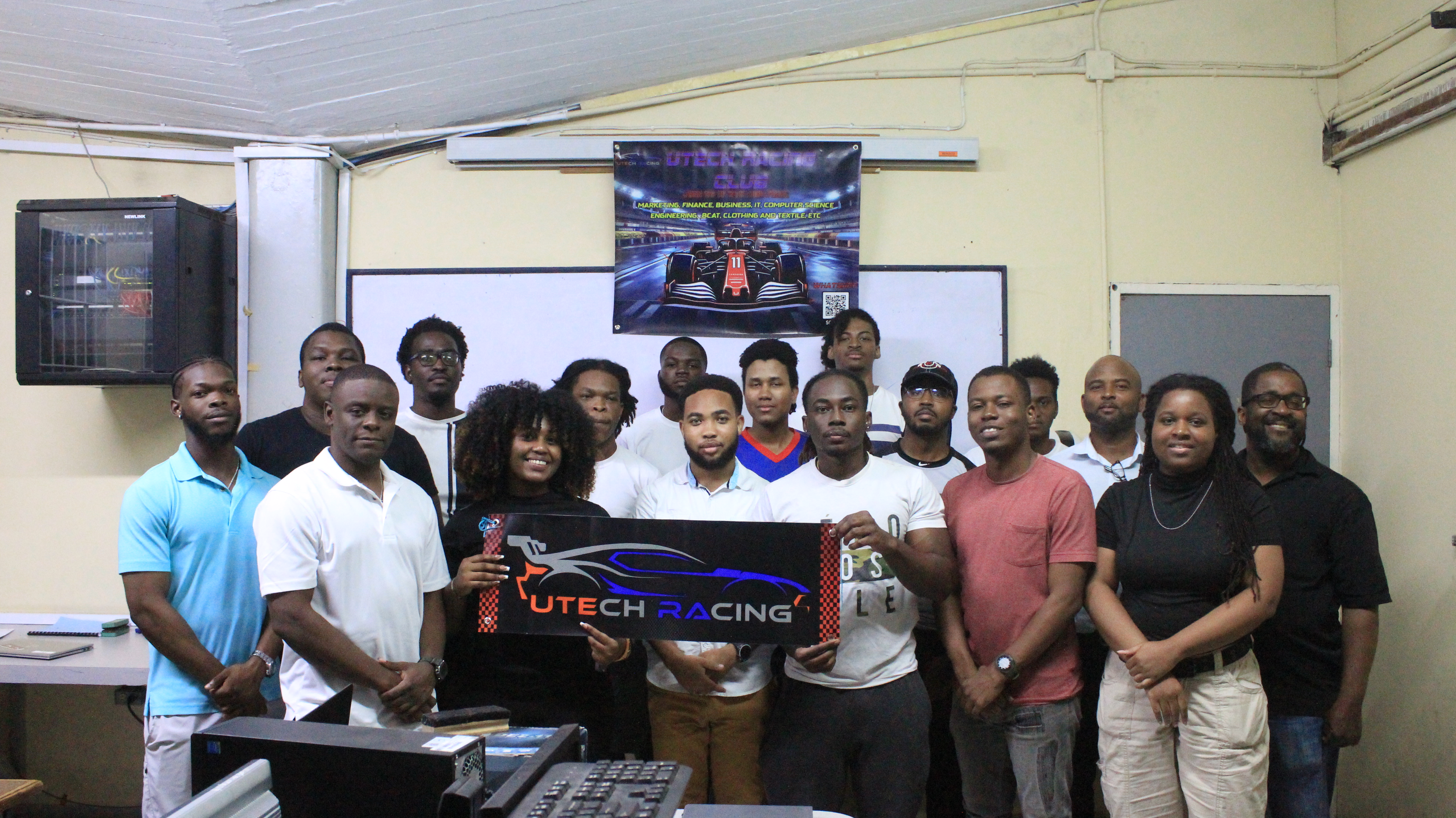 group photo of Utech racing members